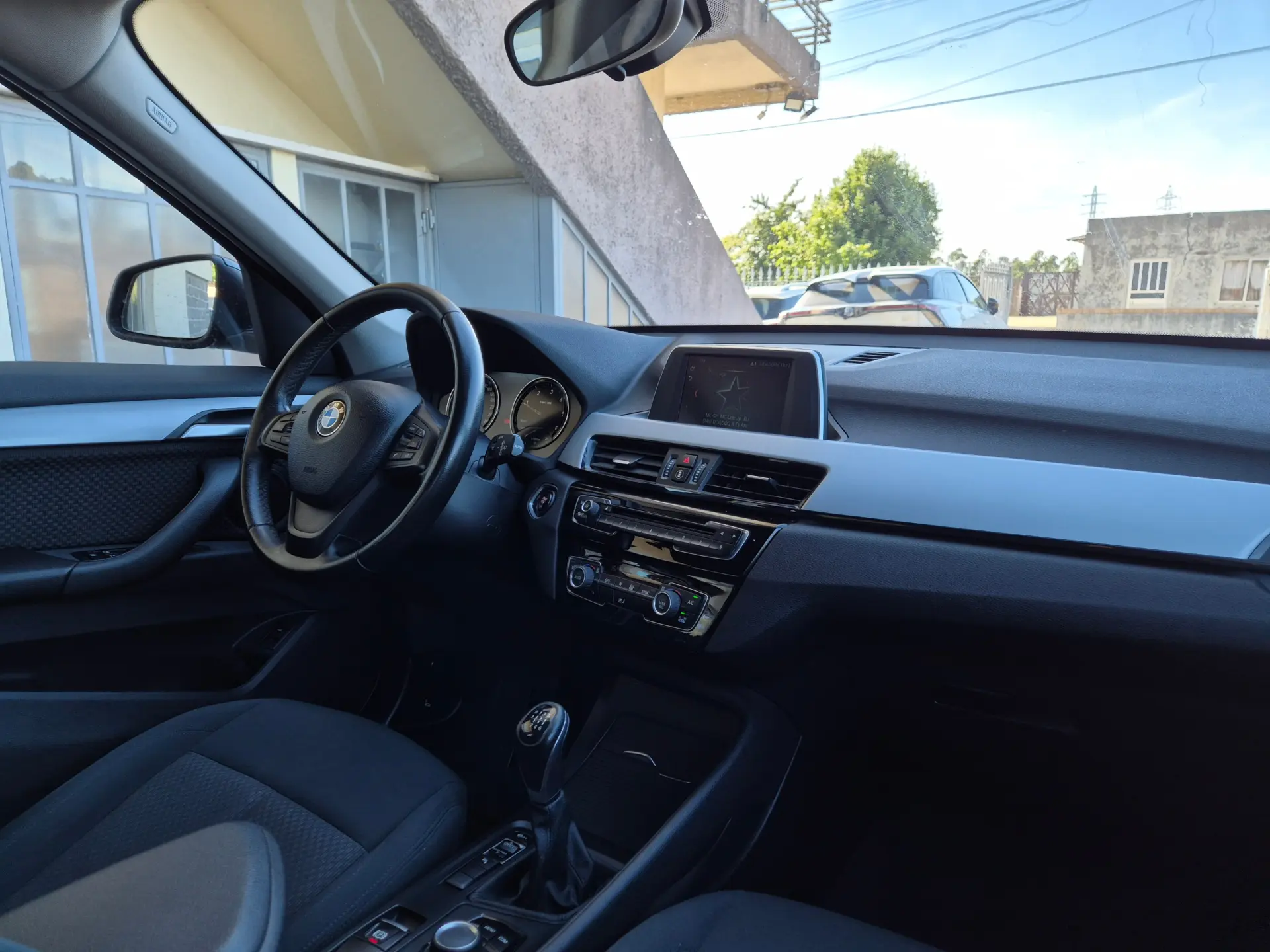 BMW X1 16 d sDrive 18