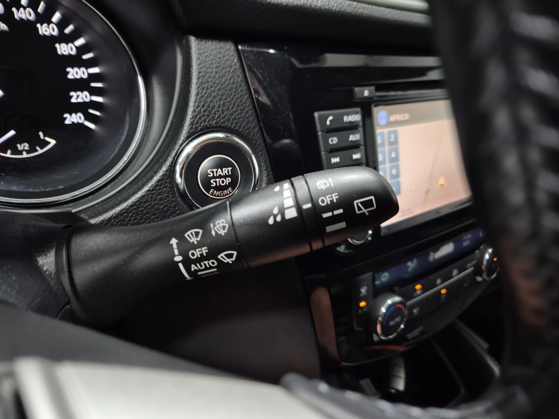 Nissan Qashqai 1.5 dCi Tekna Premium 21