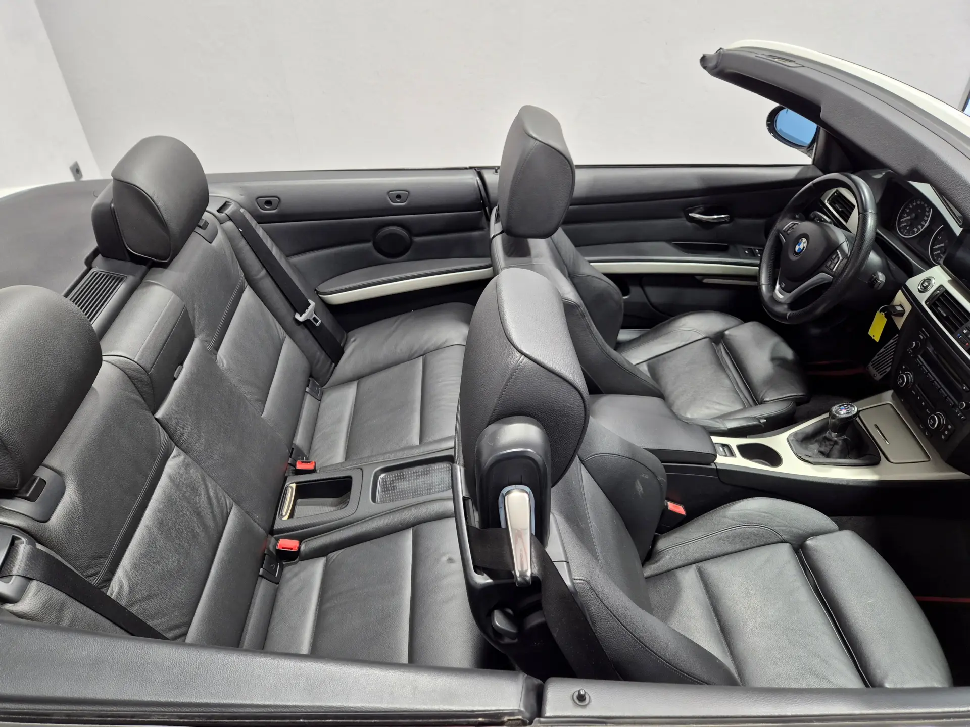 BMW 320 i Cabrio 16