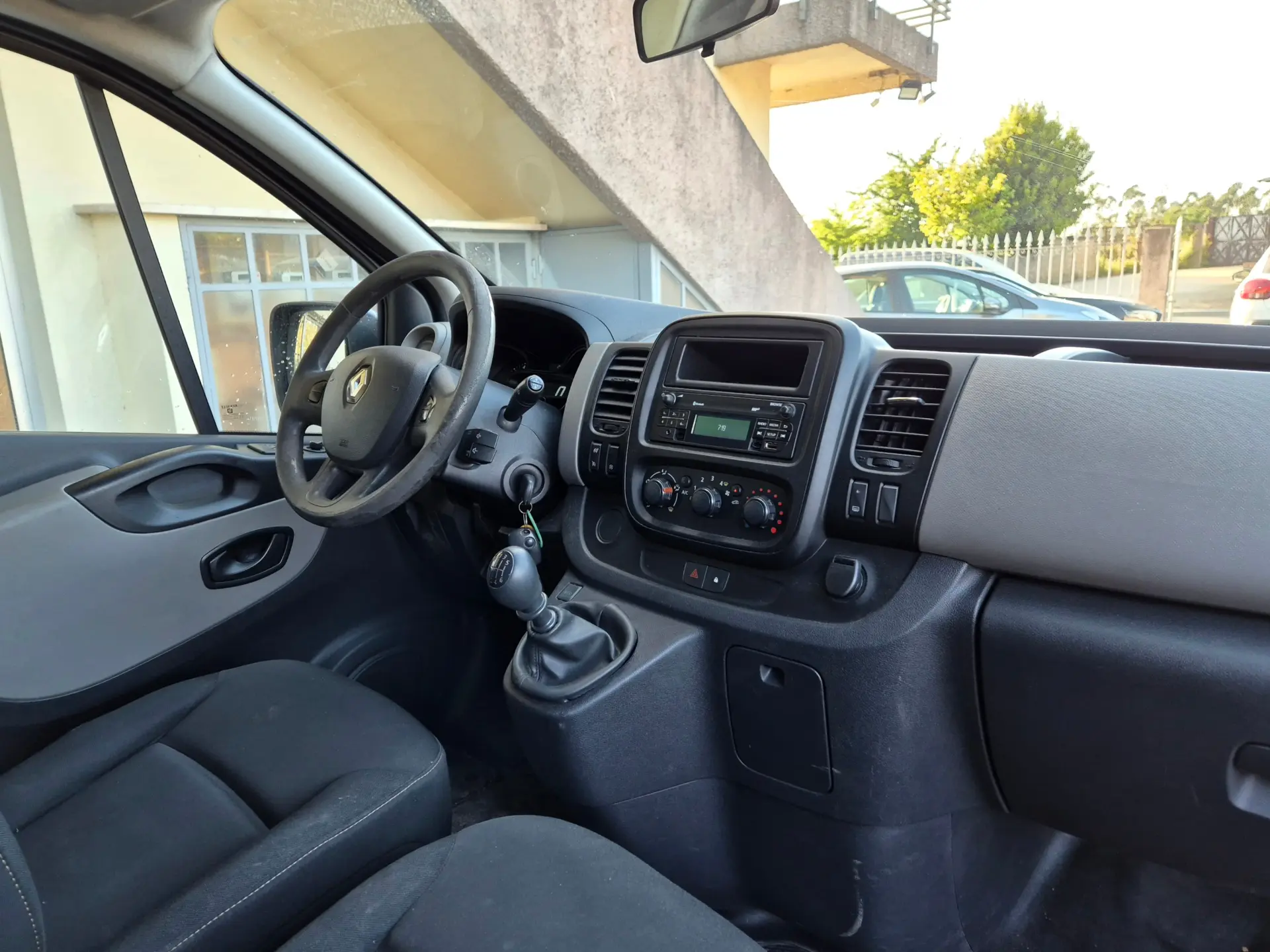 Renault Trafic 1.6 dCi L1H1 1.0T 17