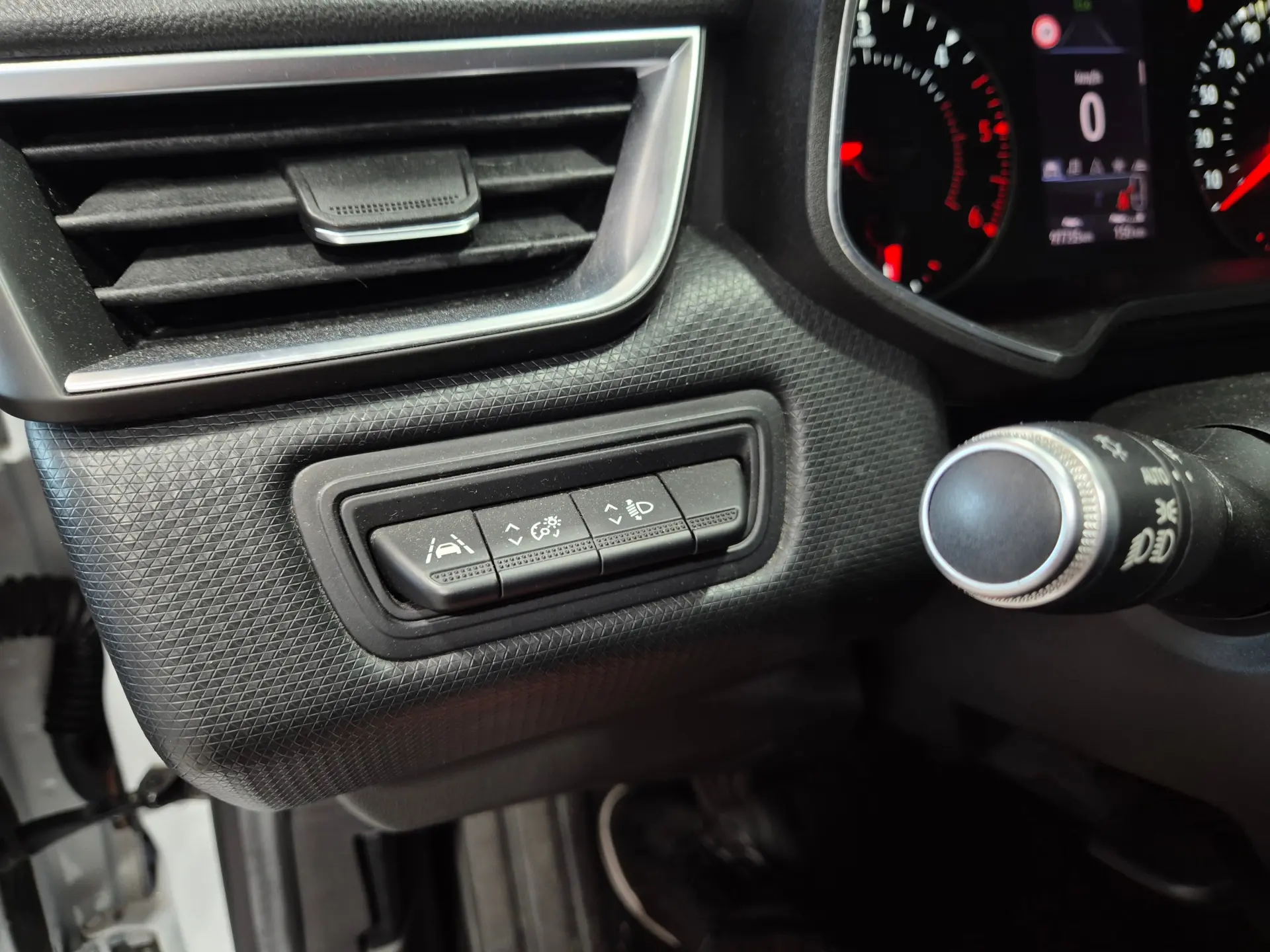 Renault Clio 1.5 Blue dCi Zen 28