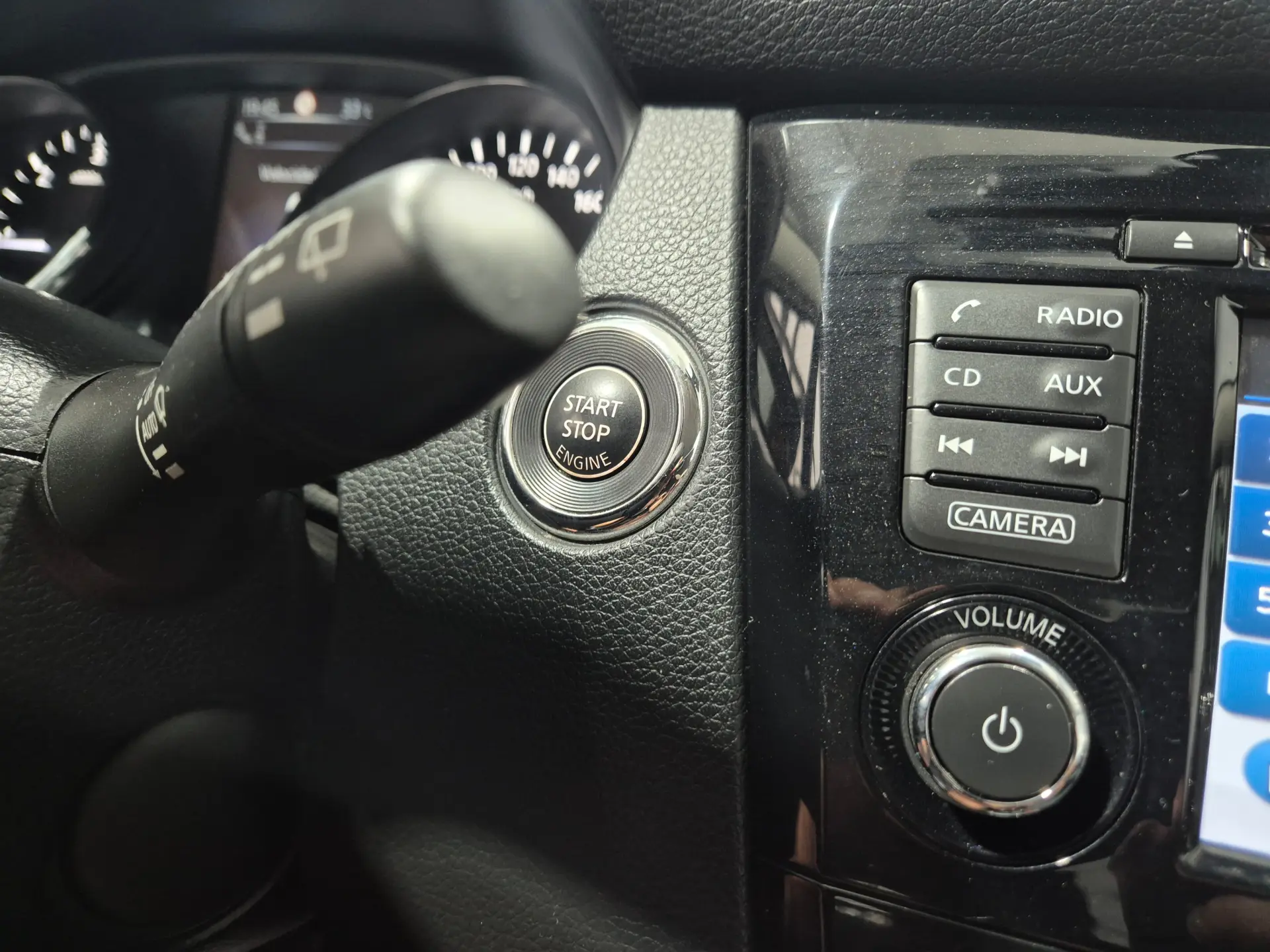 Nissan Qashqai 1.5 dCi Tekna Premium 29