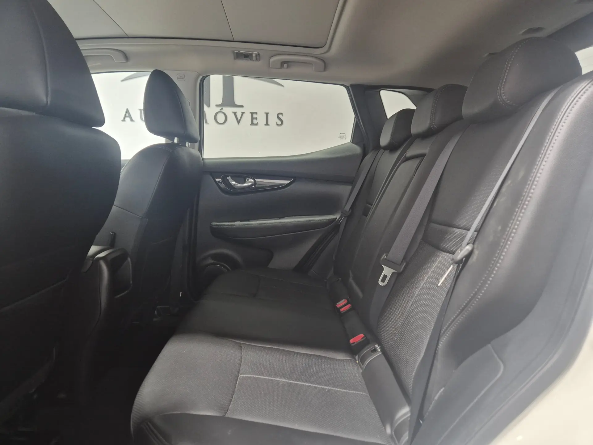 Nissan Qashqai 1.5 dCi Tekna Premium 11