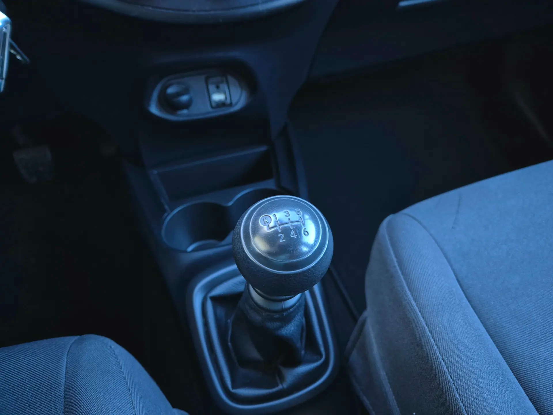 Toyota Yaris 1.5 VVT-i Active 24