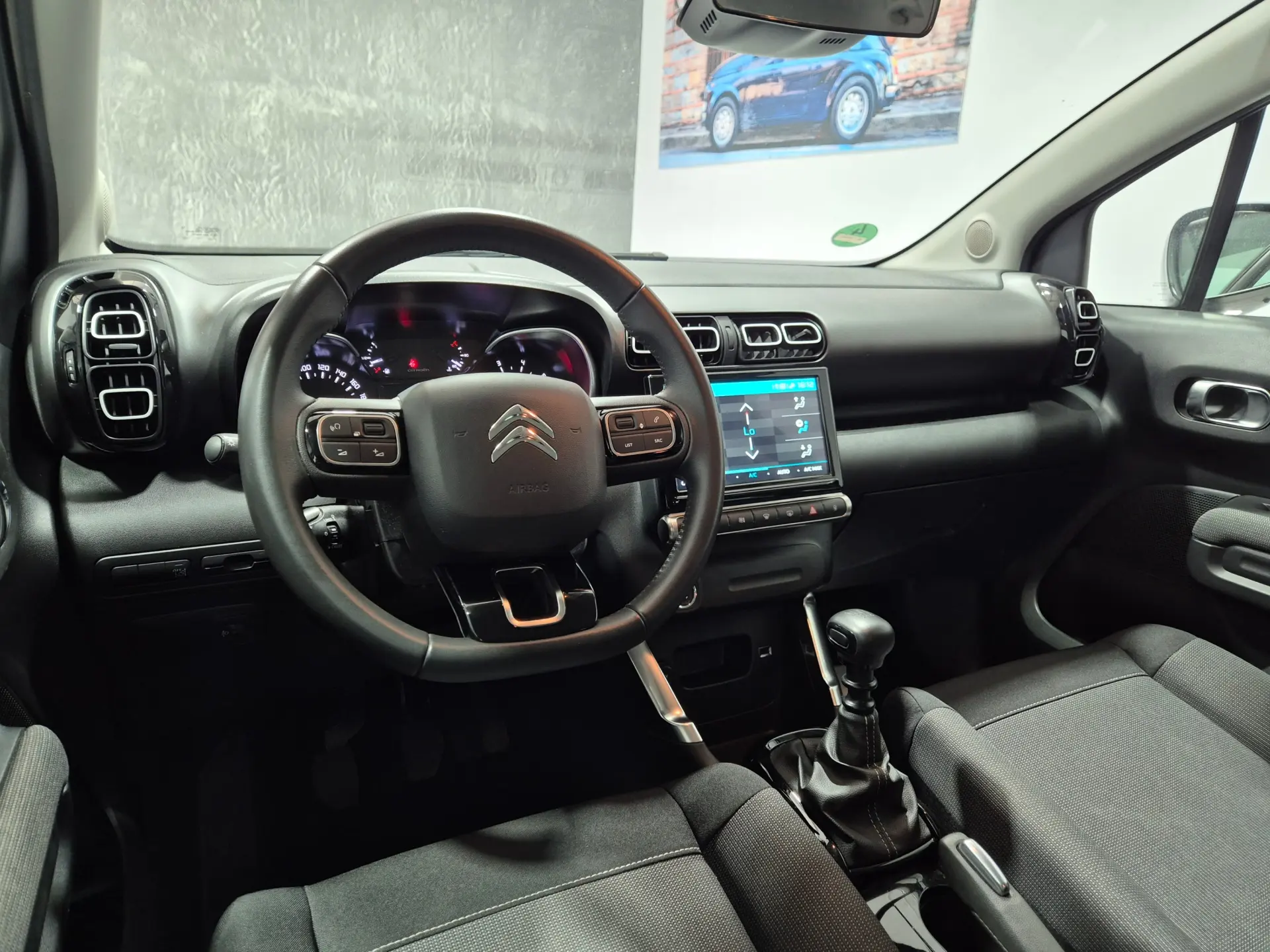 Citroen C3 Aircross 1.2 PureTech Shine 17
