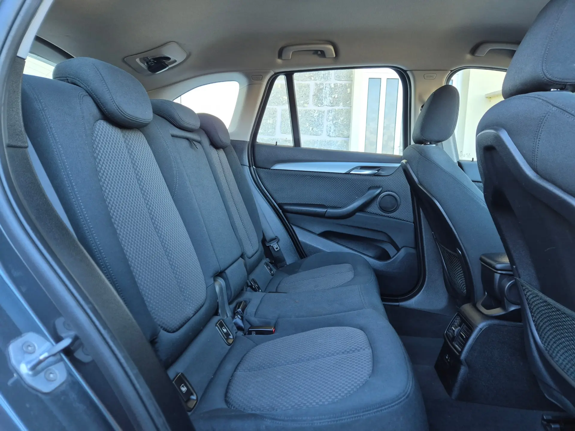 BMW X1 16 d sDrive 8