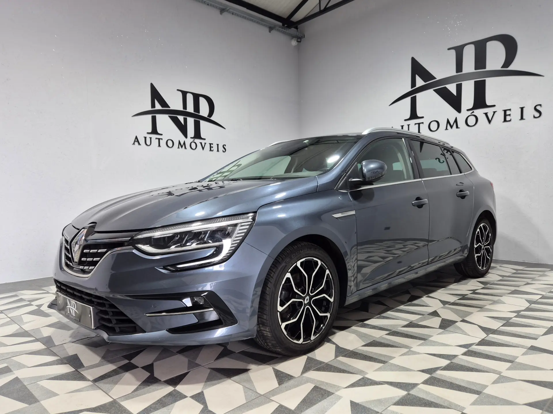 Renault Mégane Sport Tourer 1.5 Blue dCi Intens 1