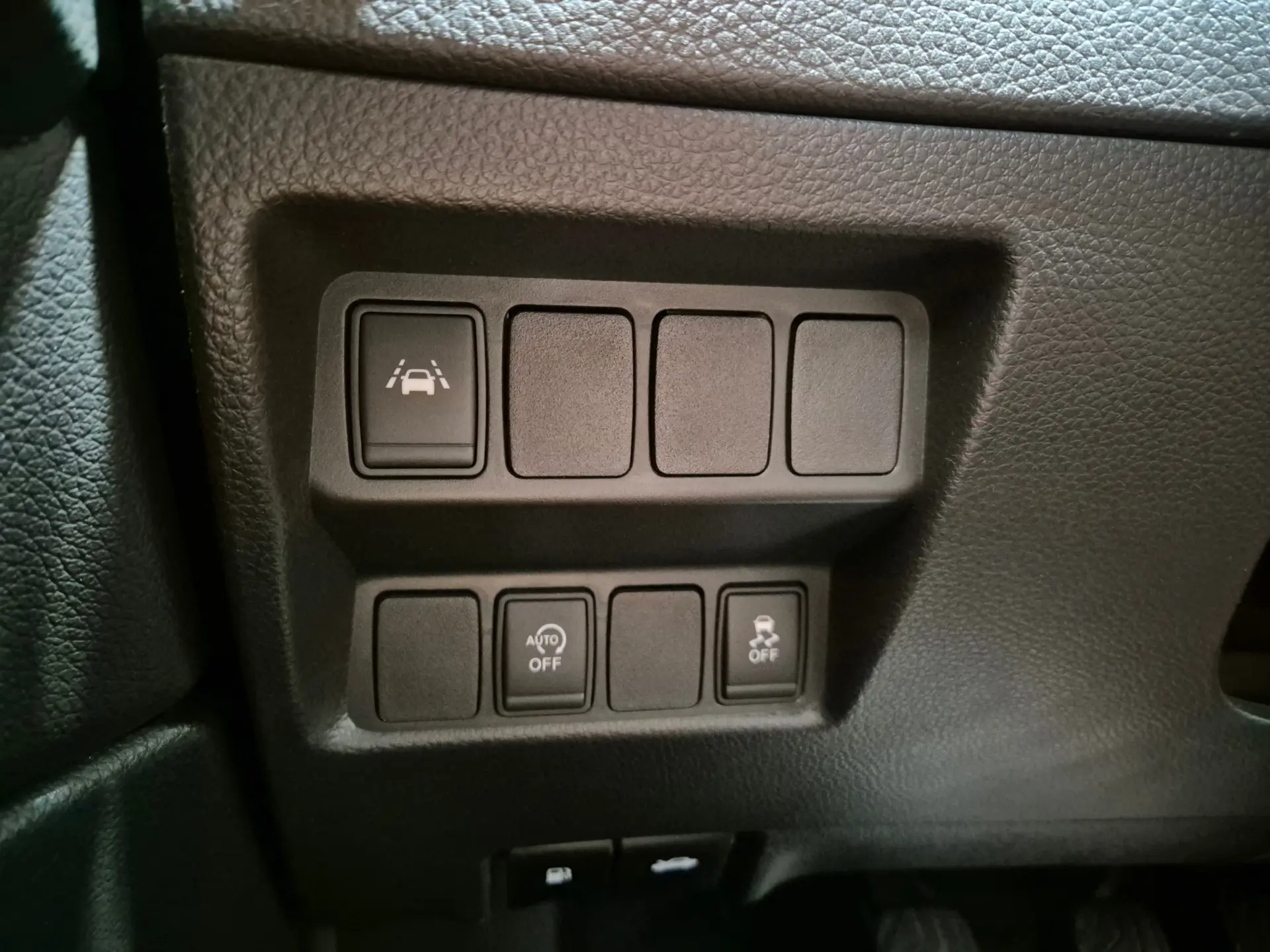 Nissan Qashqai 1.5 dCi Tekna Premium 32