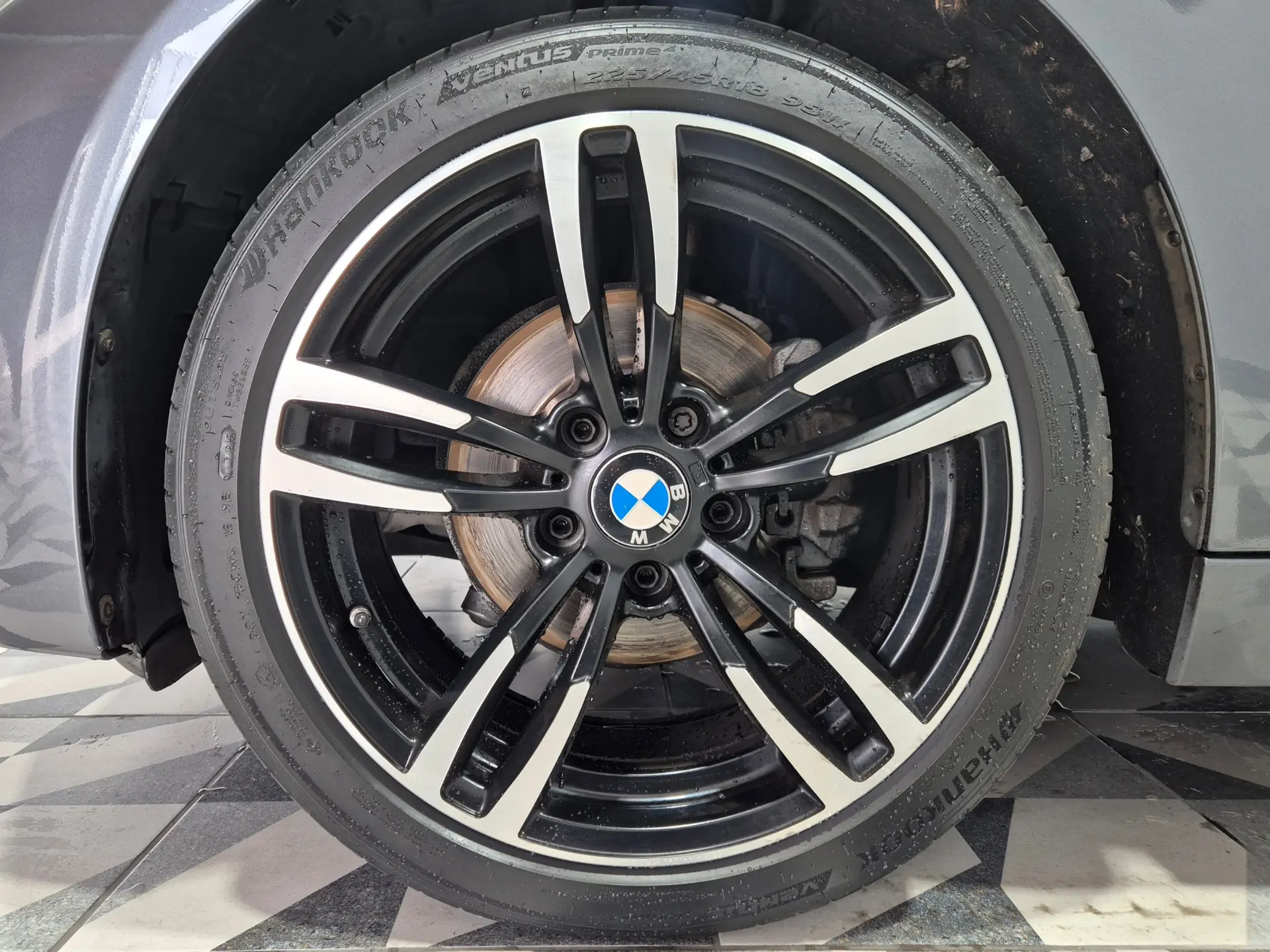 BMW 318 d Aut. 7