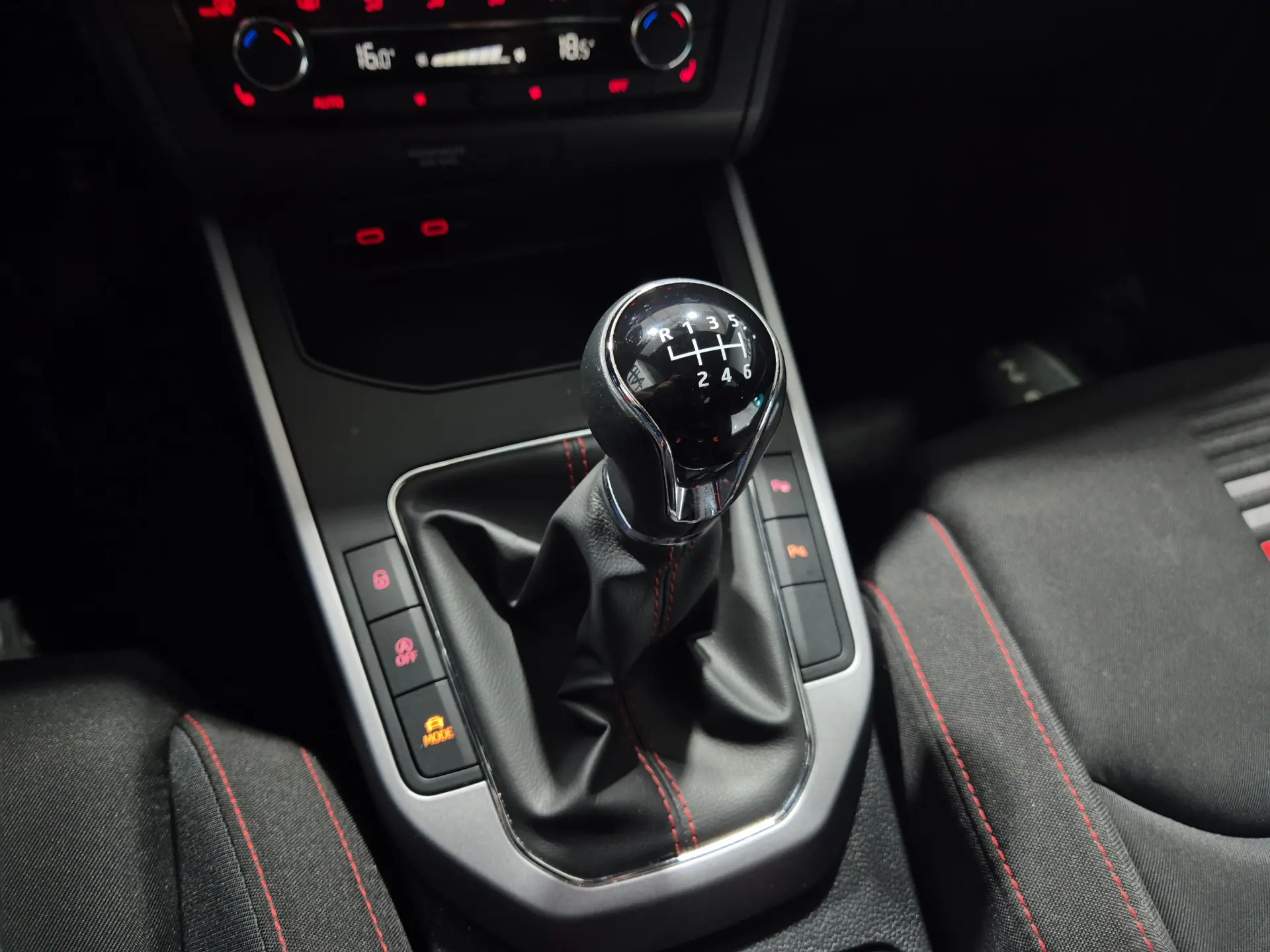 SEAT Arona 1.0 TSI FR 24