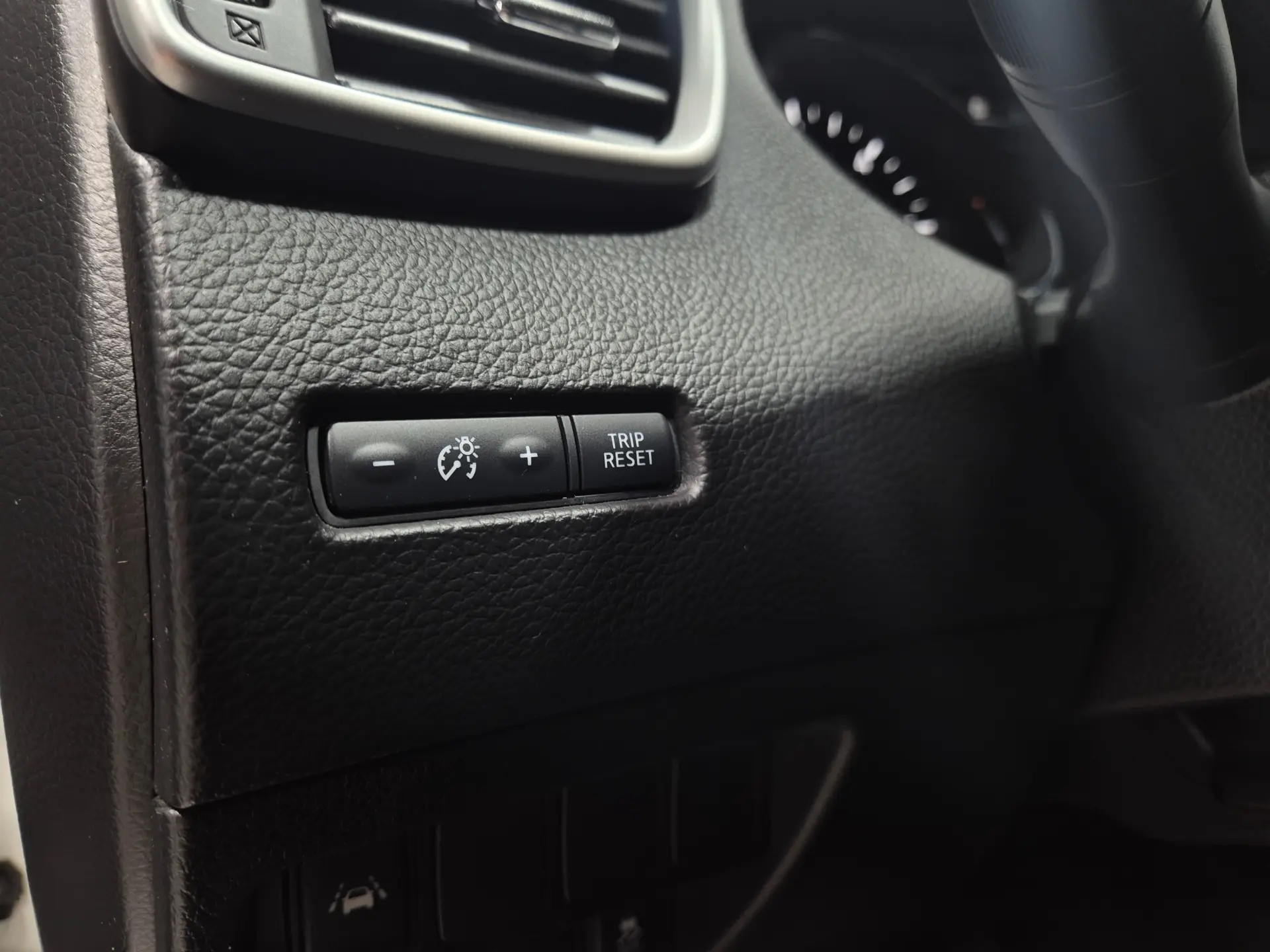 Nissan Qashqai 1.5 dCi Tekna Premium 30