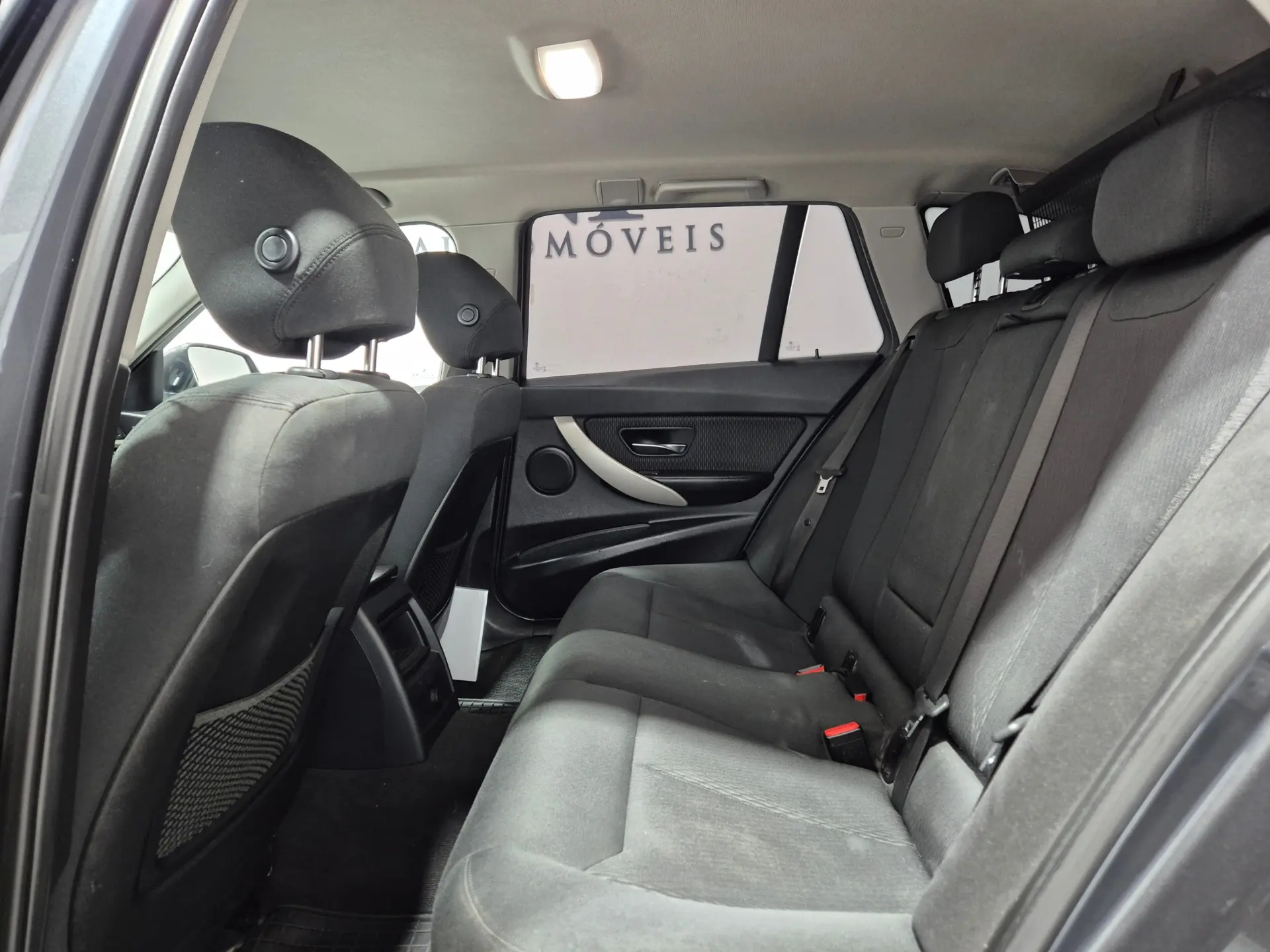 BMW 318 d Aut. 10