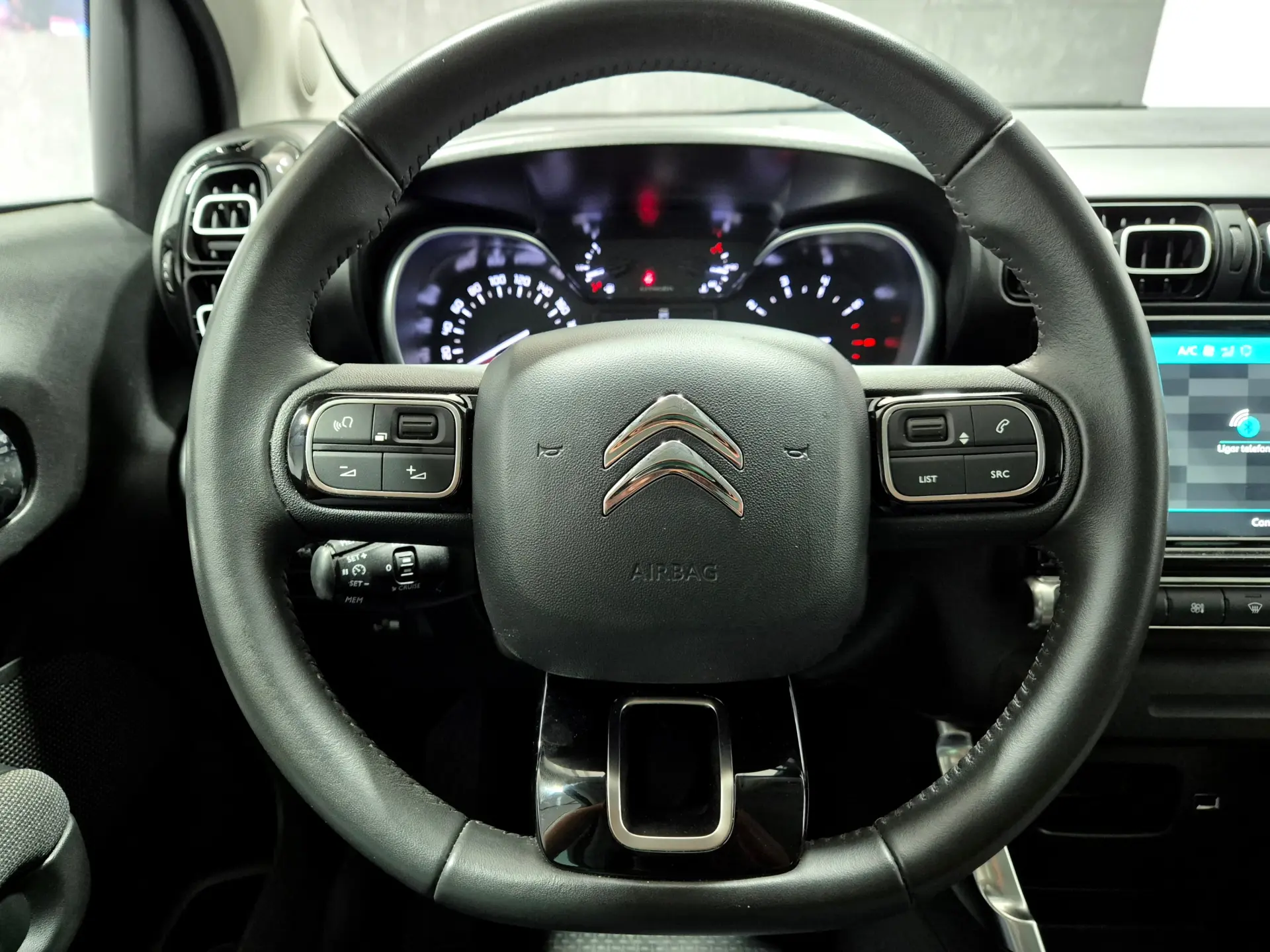 Citroen C3 Aircross 1.2 PureTech Shine 20