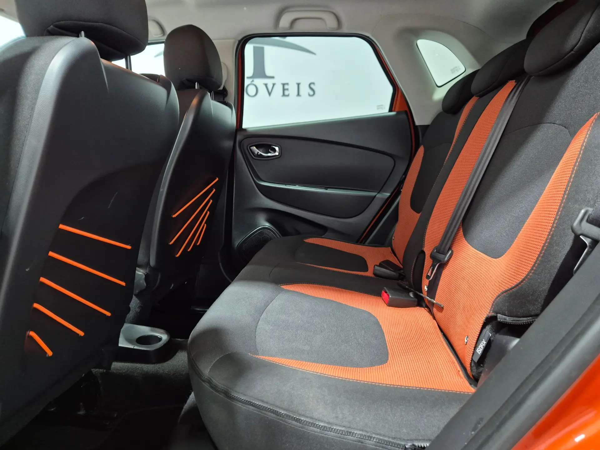 Renault Captur 1.5 dCi Exclusive 11