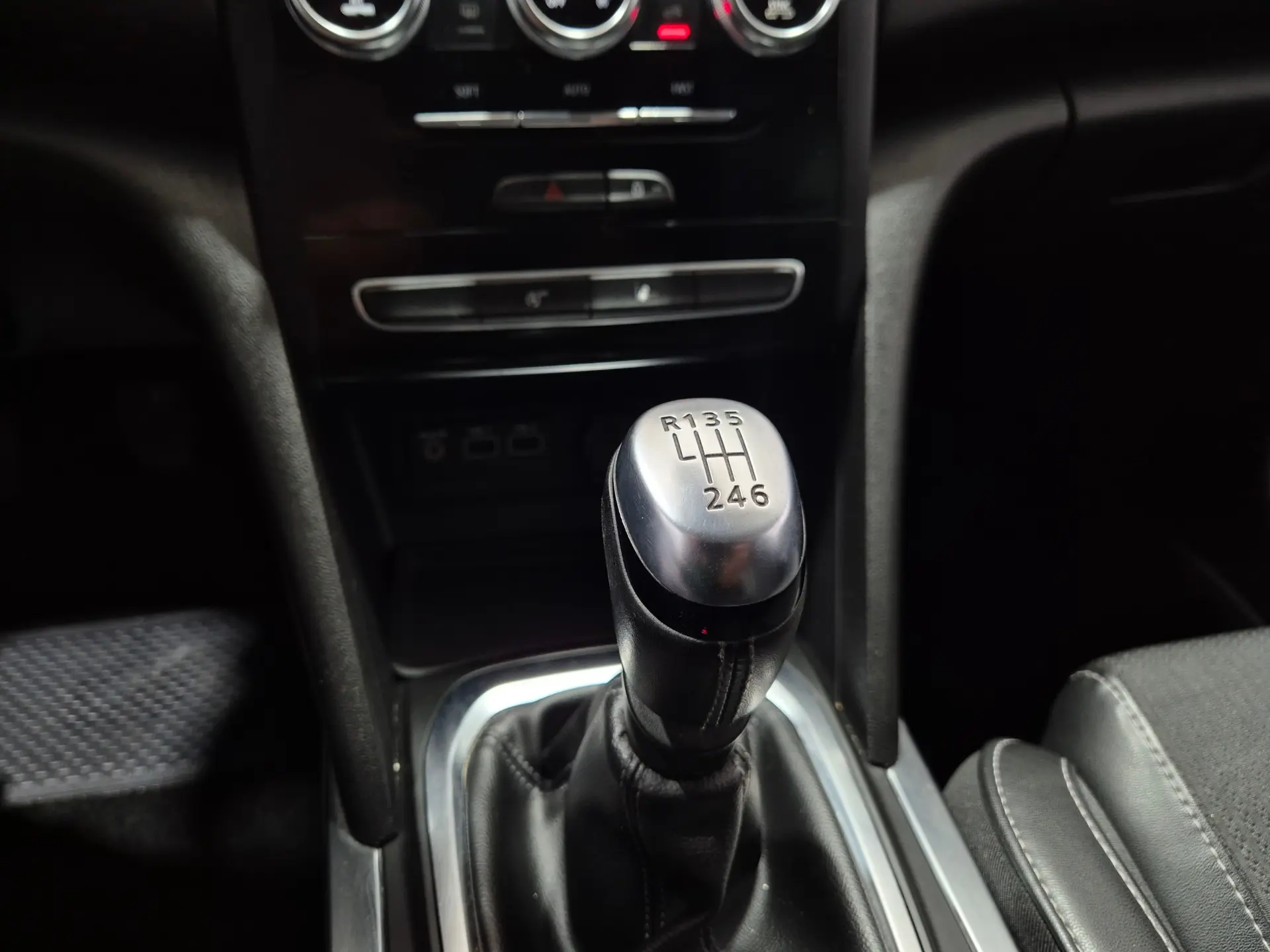 Renault Mégane Sport Tourer 1.5 Blue dCi Intens 30