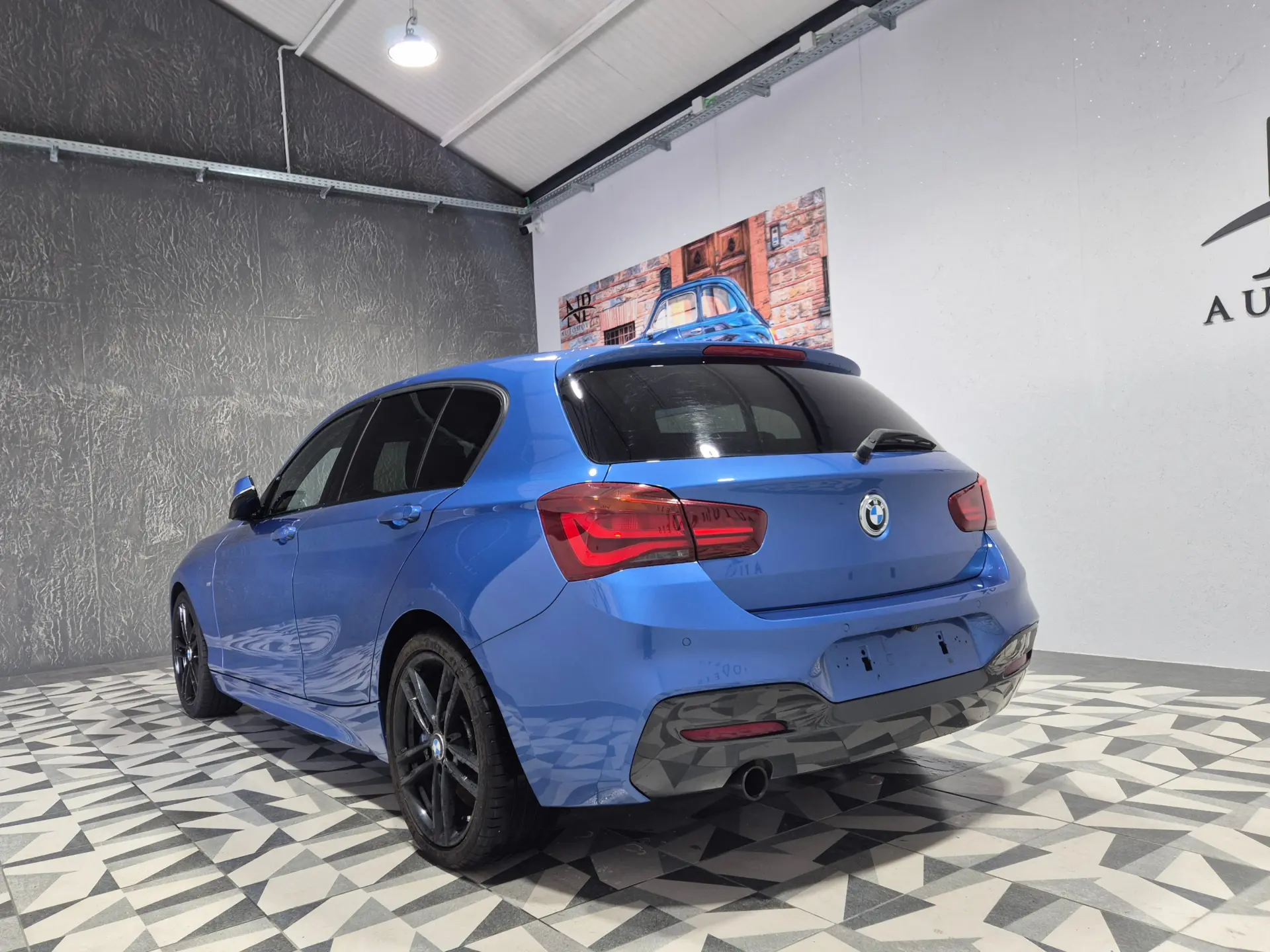 BMW 116 i Pack M 3