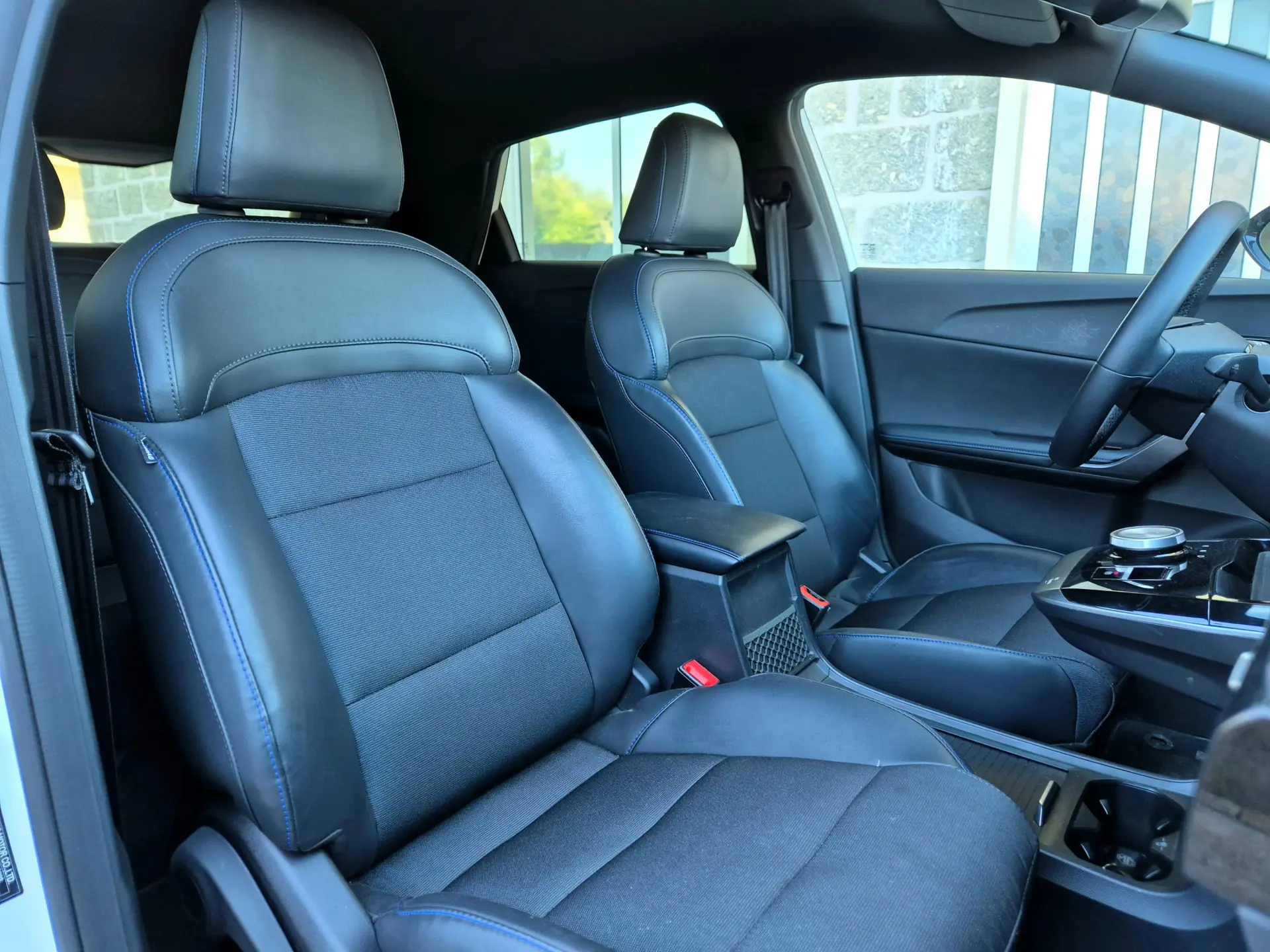 MG MG4 64 kWh Luxury 13