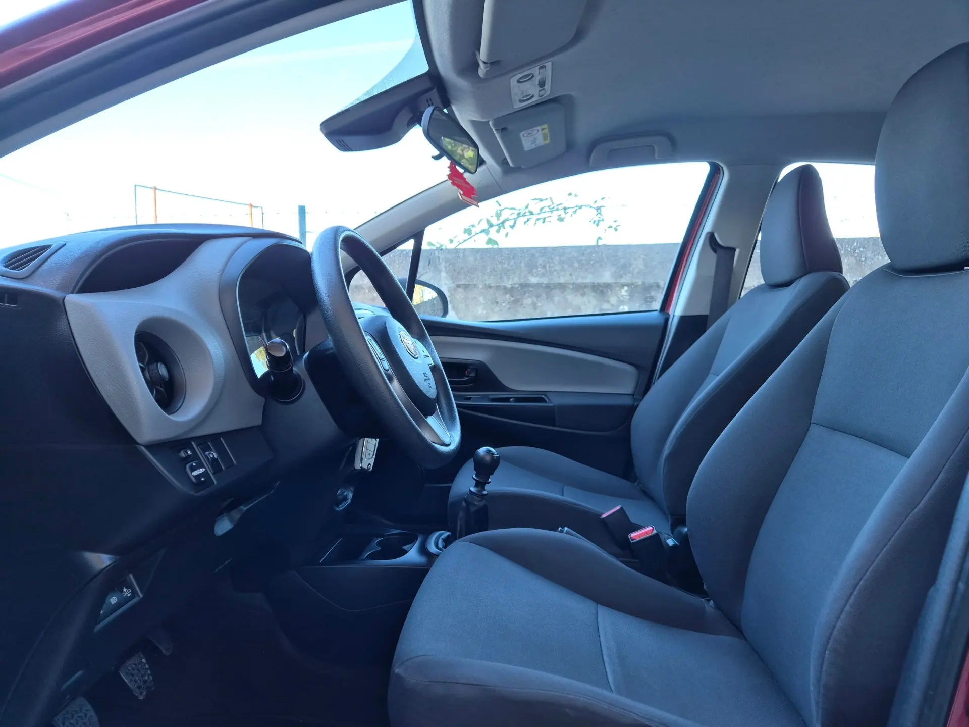 Toyota Yaris 1.5 VVT-i Active 13