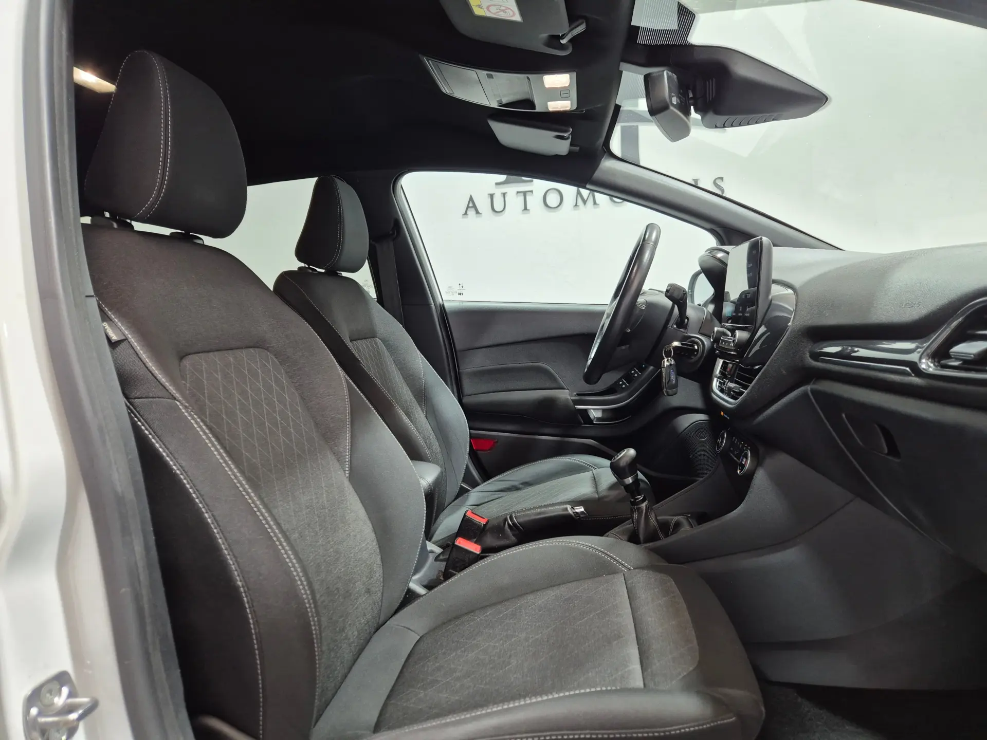 Ford Fiesta 1.0 EcoBoost S&S ACTIVE X 9