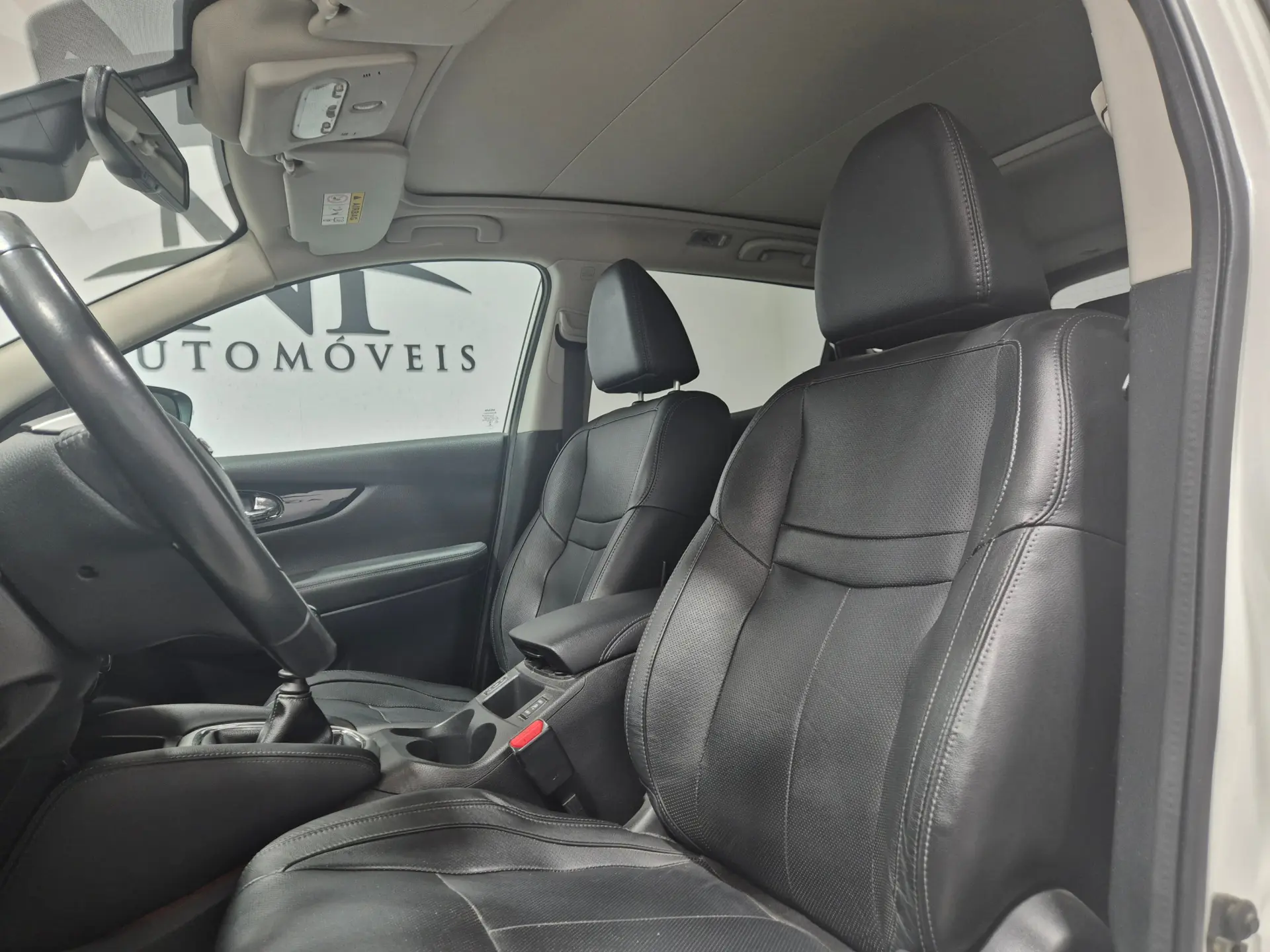Nissan Qashqai 1.5 dCi Tekna Premium 14