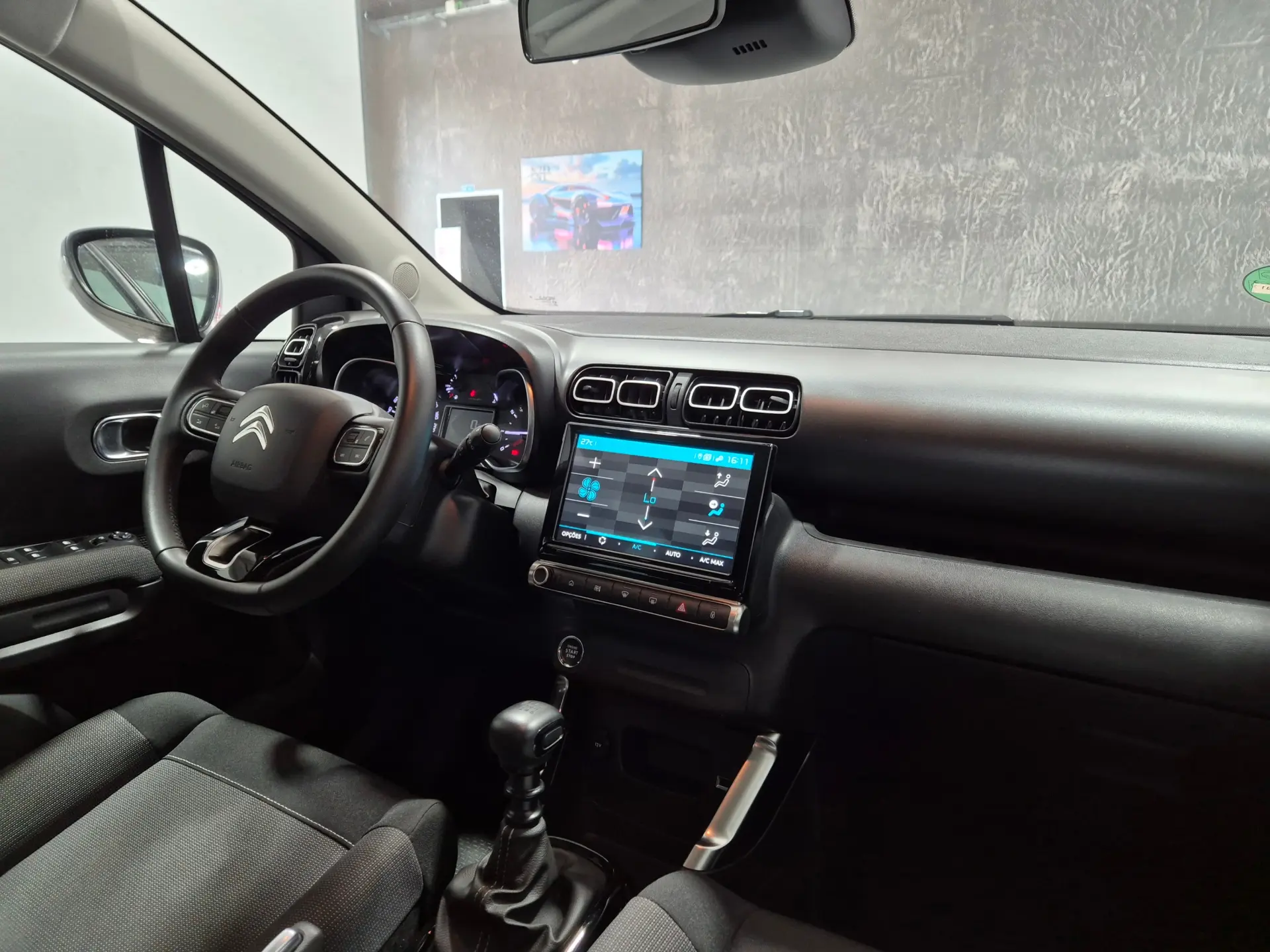 Citroen C3 Aircross 1.2 PureTech Shine 19