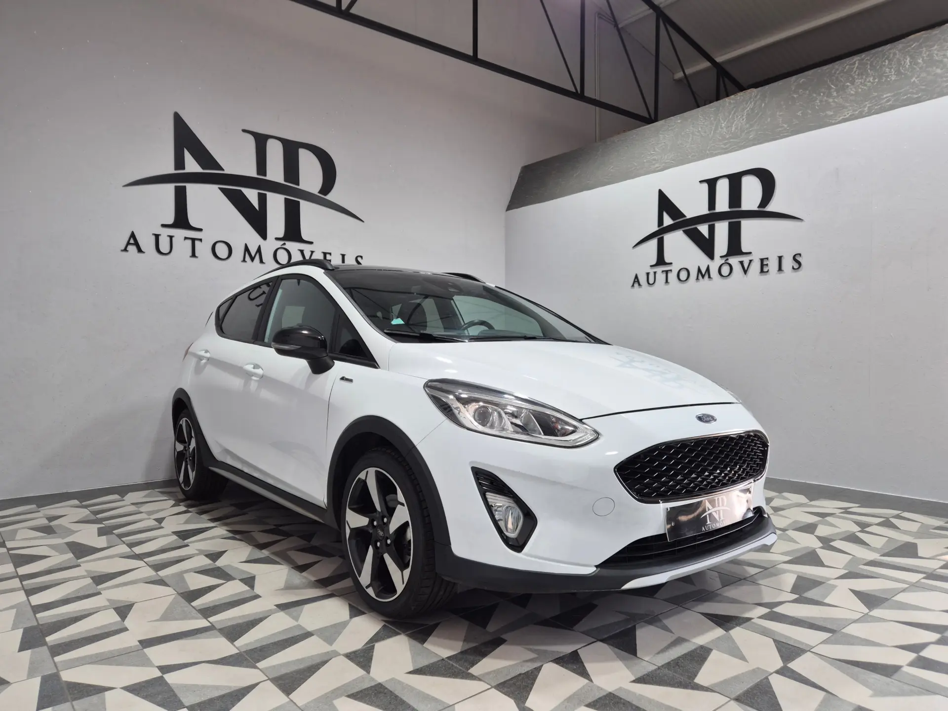 Ford Fiesta 1.0 EcoBoost S&S ACTIVE X 5