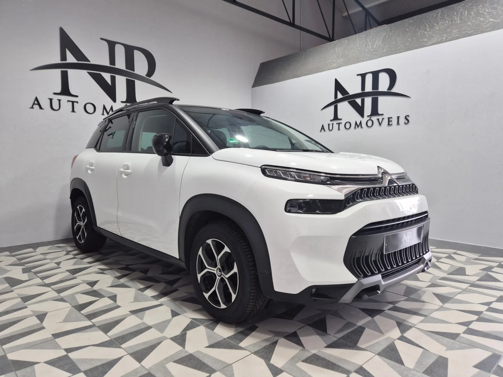 Citroen C3 Aircross 1.2 PureTech Shine 6