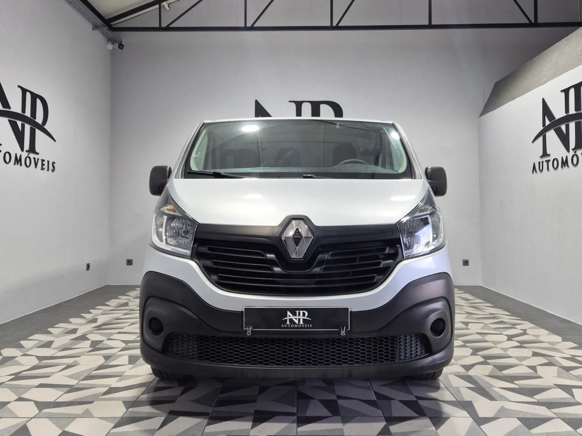 Renault Trafic 1.6 dCi L1H1 1.0T 5