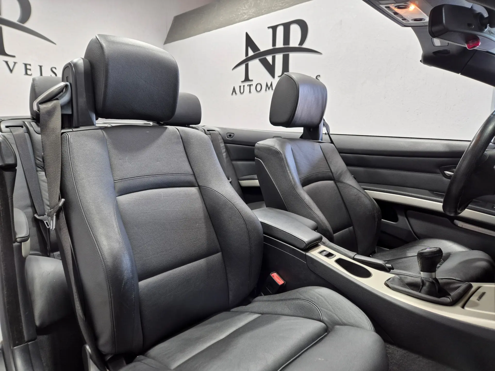 BMW 320 i Cabrio 19