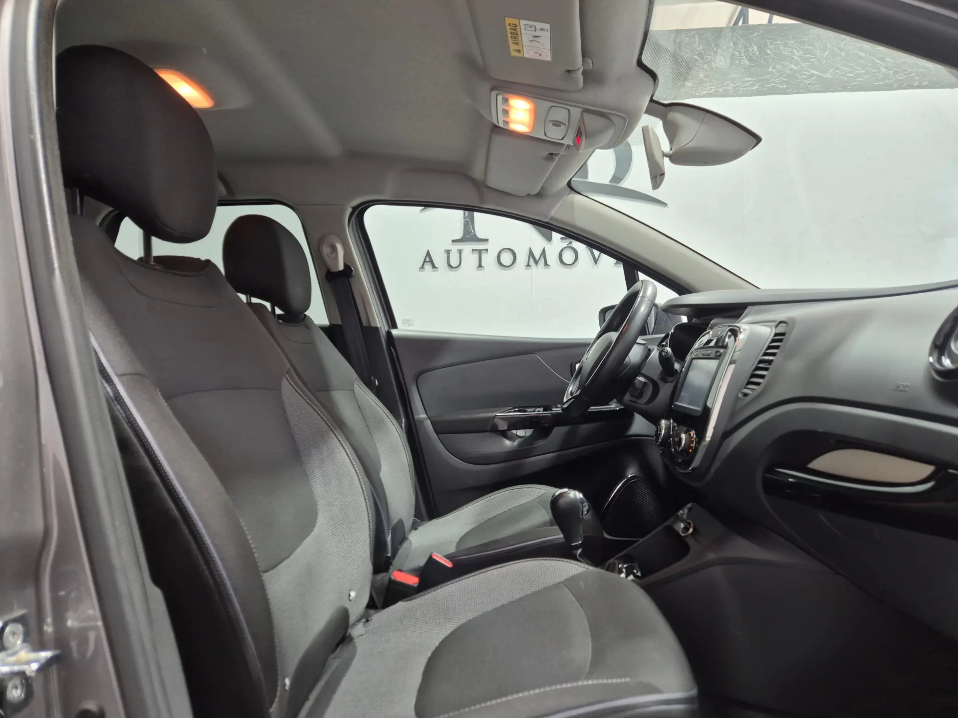 Renault Captur ENERGY TCe 120 EDC Intens 10