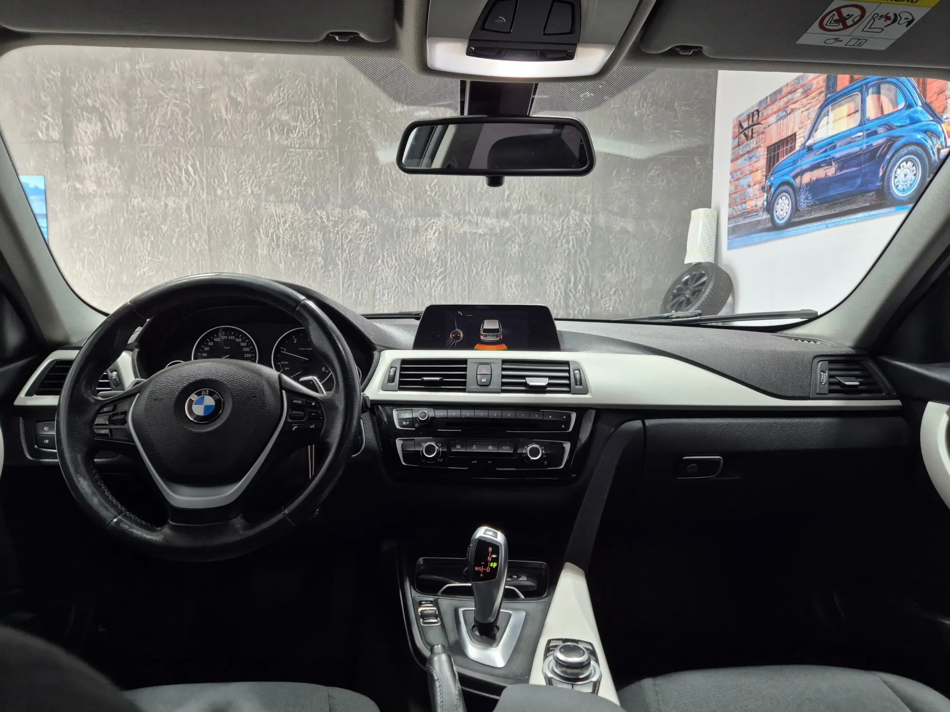 BMW 318 d Aut. 13