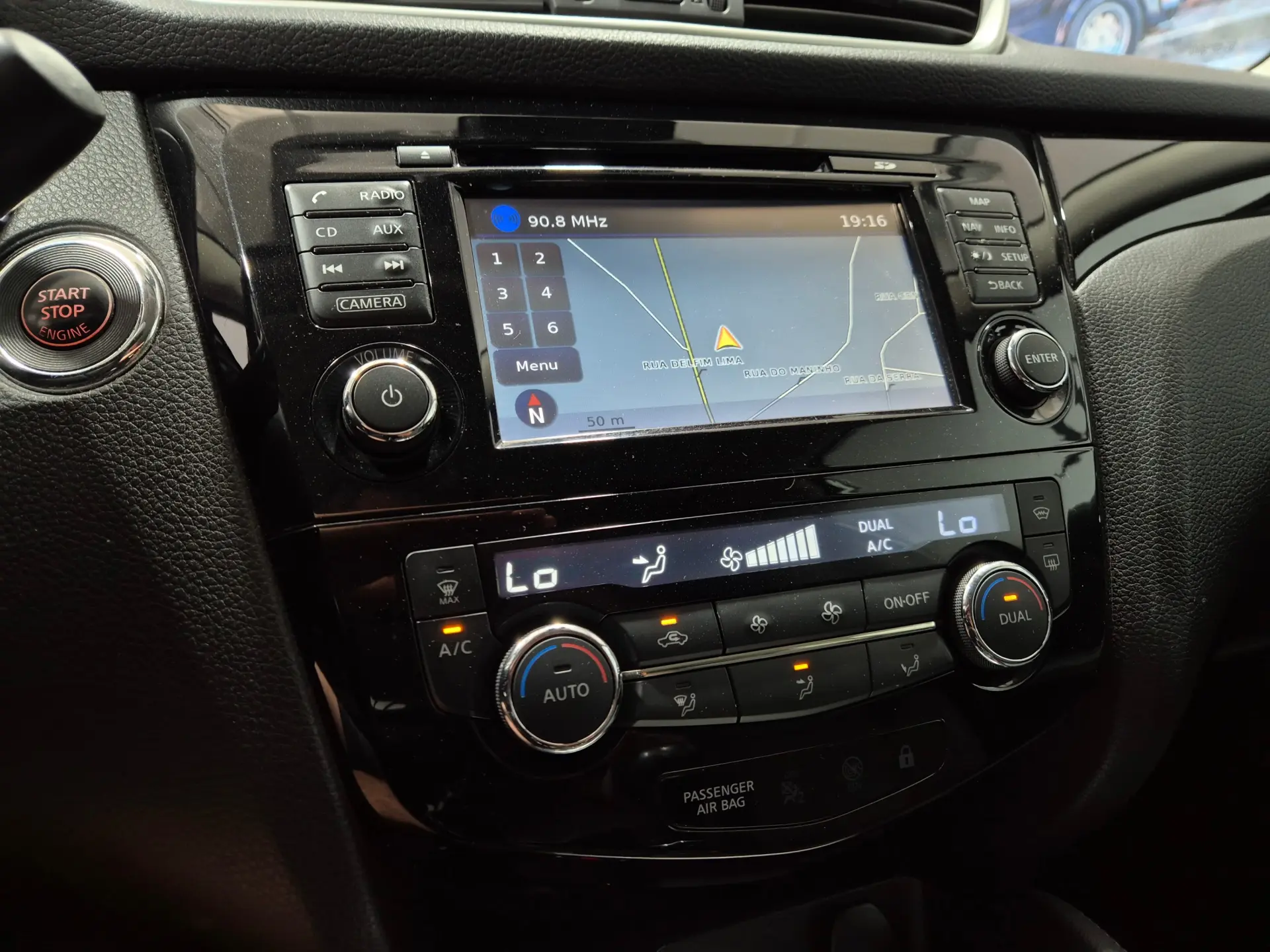 Nissan Qashqai 1.5 dCi Tekna Premium 23