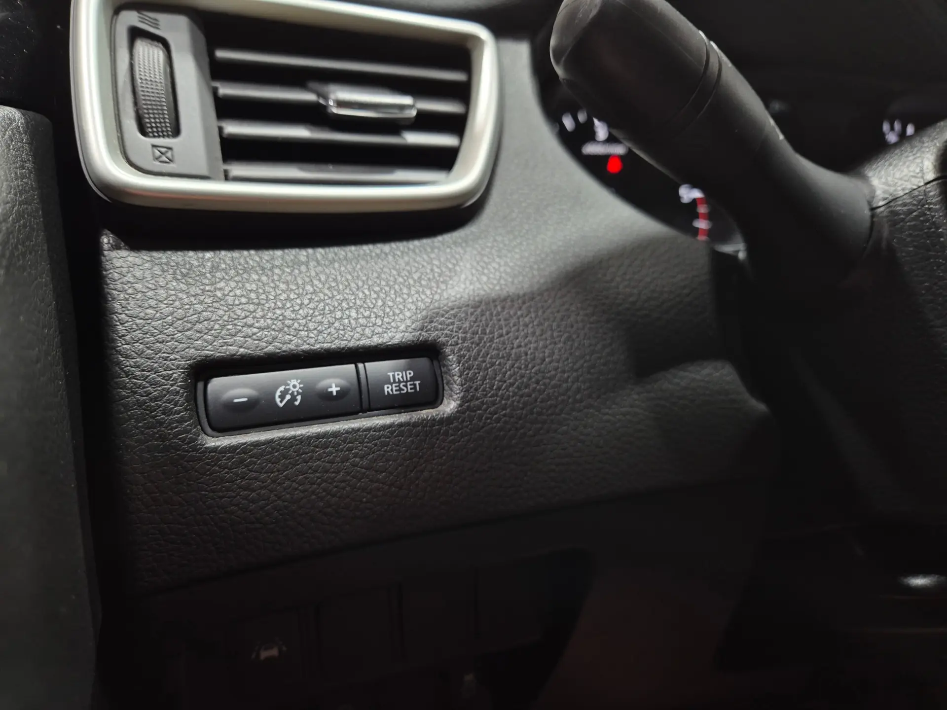 Nissan Qashqai 1.5 dCi Tekna Premium 30