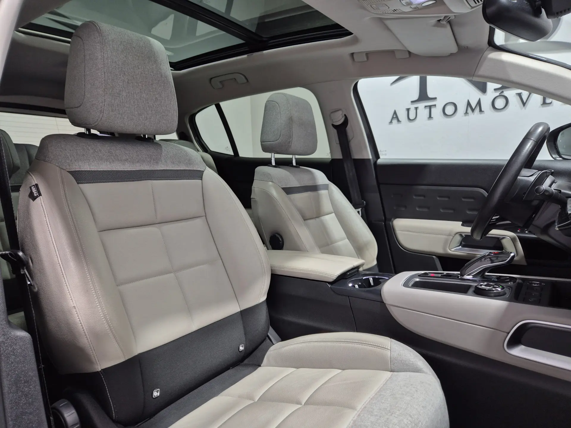 Citroen C5 Aircross BlueHDI 130 S&S EAT8 SHINE 14