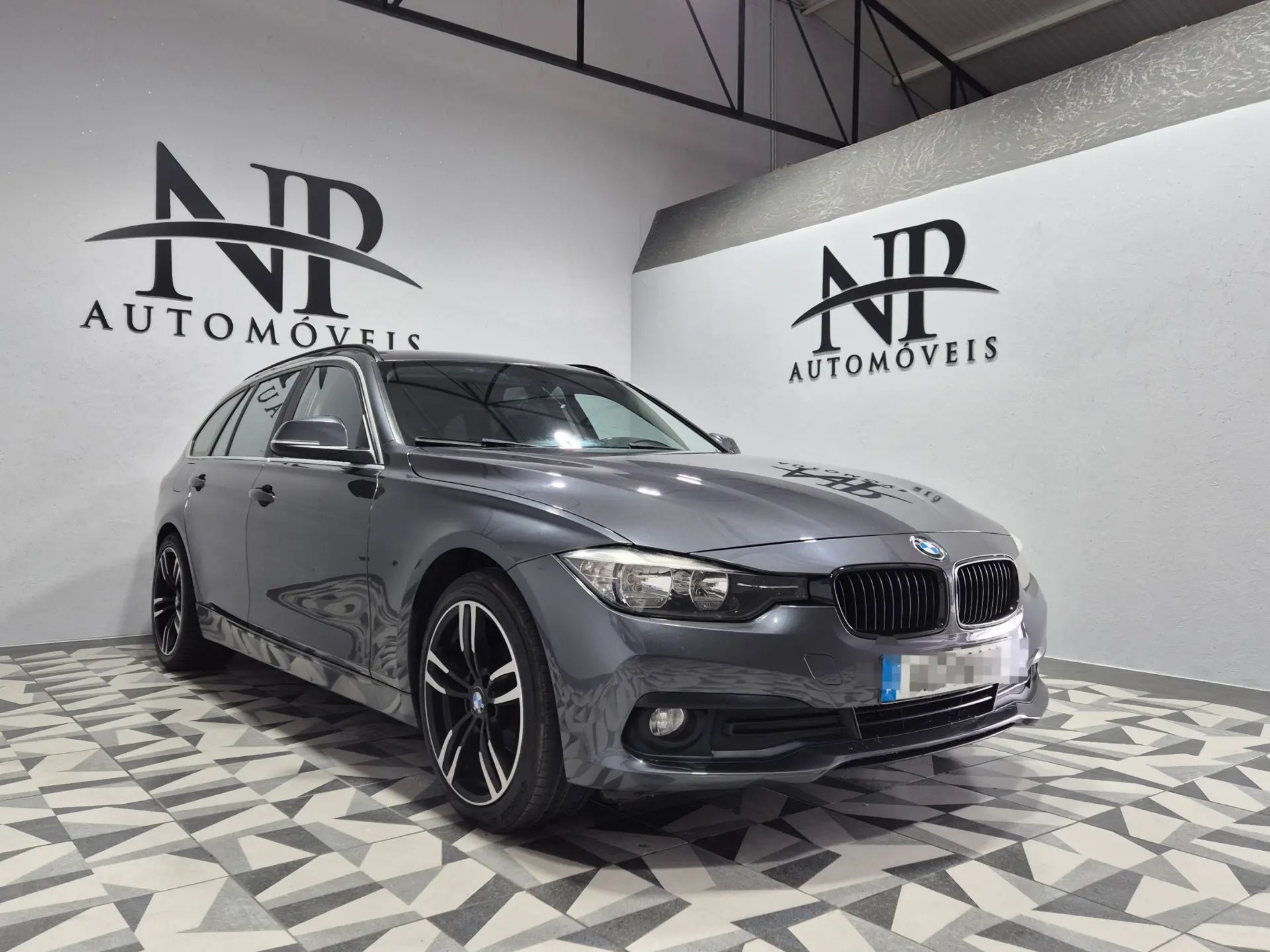 BMW 318 d Aut. 5