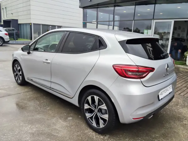 Renault Clio 1.0 TCe Evolution Bi-Fuel 8