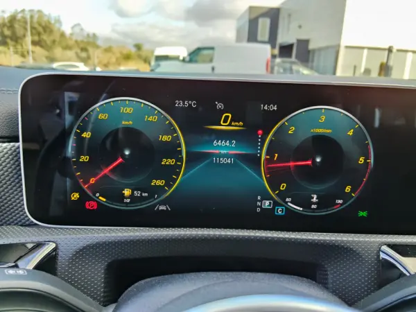 Mercedes-Benz CLA 220 d Shooting Brake Style Plus Aut. 39