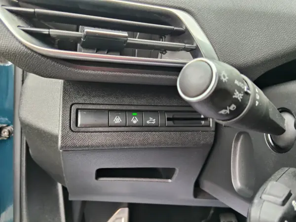 Peugeot 3008 1.5 BlueHDi GT Line J19 EAT8 38