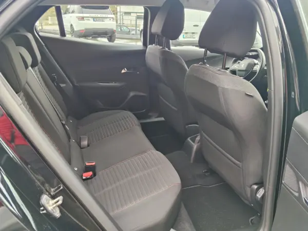 Peugeot 2008 1.2 PureTech Style 15