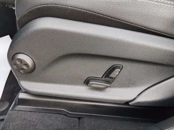 Mercedes-Benz EQC 400 4Matic AMG Line 25