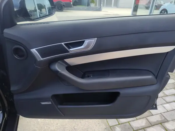 Audi A6 Avant 2.0 TDi S-line 25