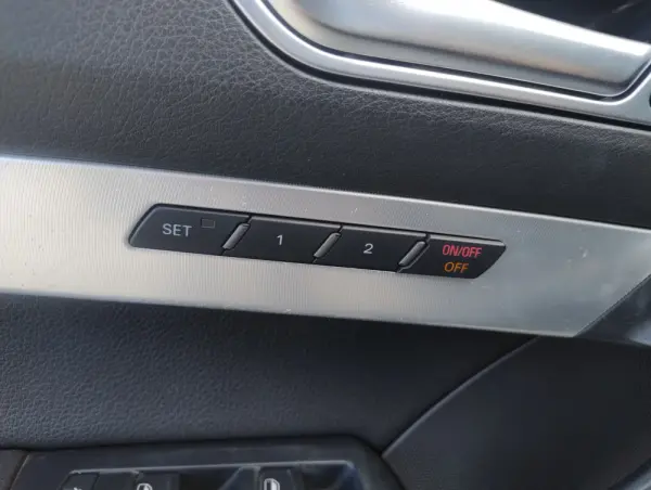 Audi A6 Avant 2.0 TDi S-line 41