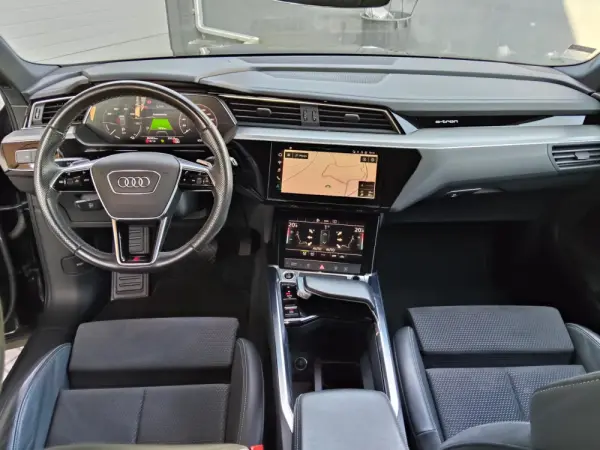 Audi e-tron 55 quattro S line 29