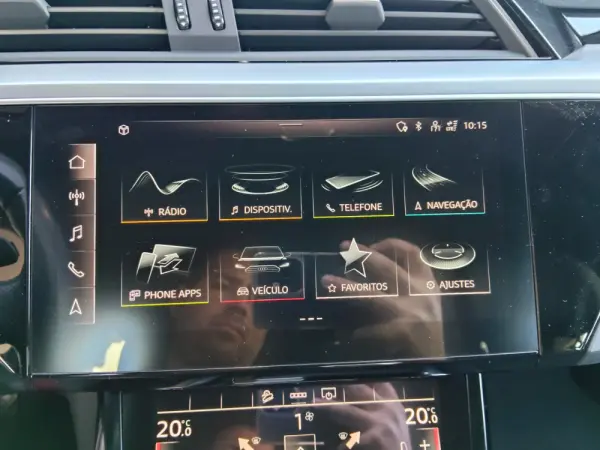 Audi e-tron 55 quattro S line 38