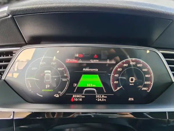 Audi e-tron 55 quattro S line 49