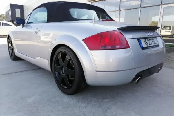 Audi TT Roadster 1.8 T quattro 13