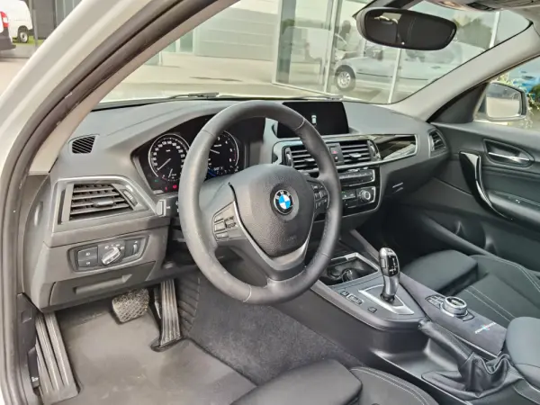 BMW 116 d Line Sport Auto 14