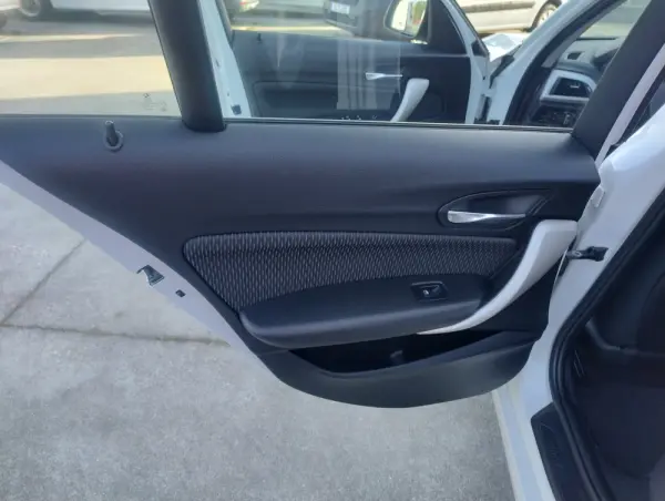 BMW 116 d Advantage 14