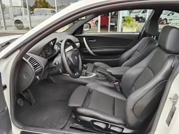 BMW 118 d Coupe Pack M 12