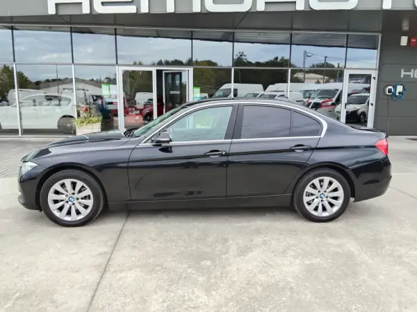 BMW 316 d Line Sport 10